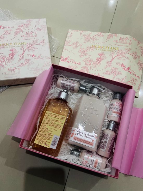 RRYN 素影身体乳保湿力封神秋冬水润开元ky棋牌身体乳哪个牌子的好用？SU(图3)